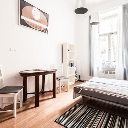 Apartment In The Center Of Warschau Exterior foto